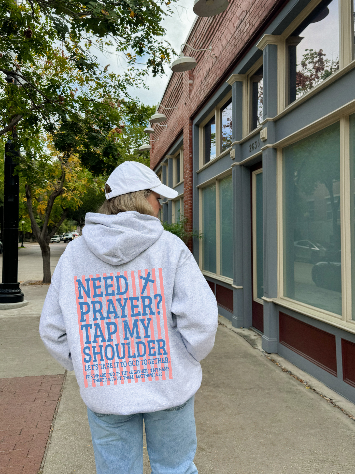 Need Prayer? Tap My Shoulder!